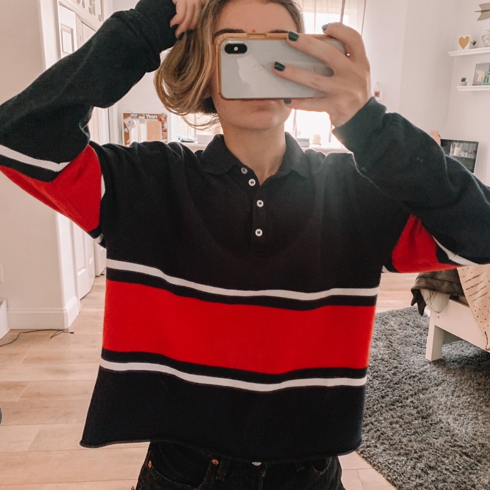 Brandy Melville collared tee